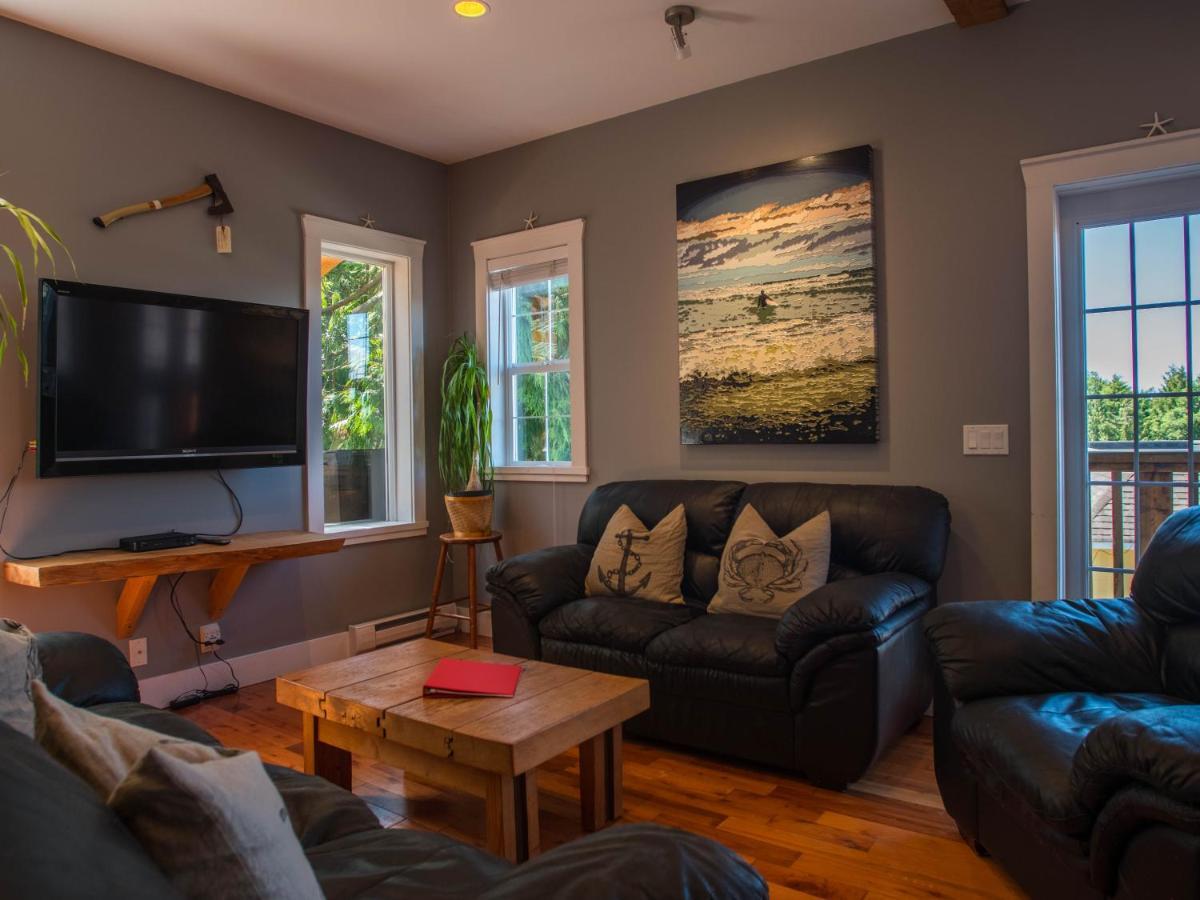 Surfs Inn Rainforest Cottages Ucluelet Exteriér fotografie